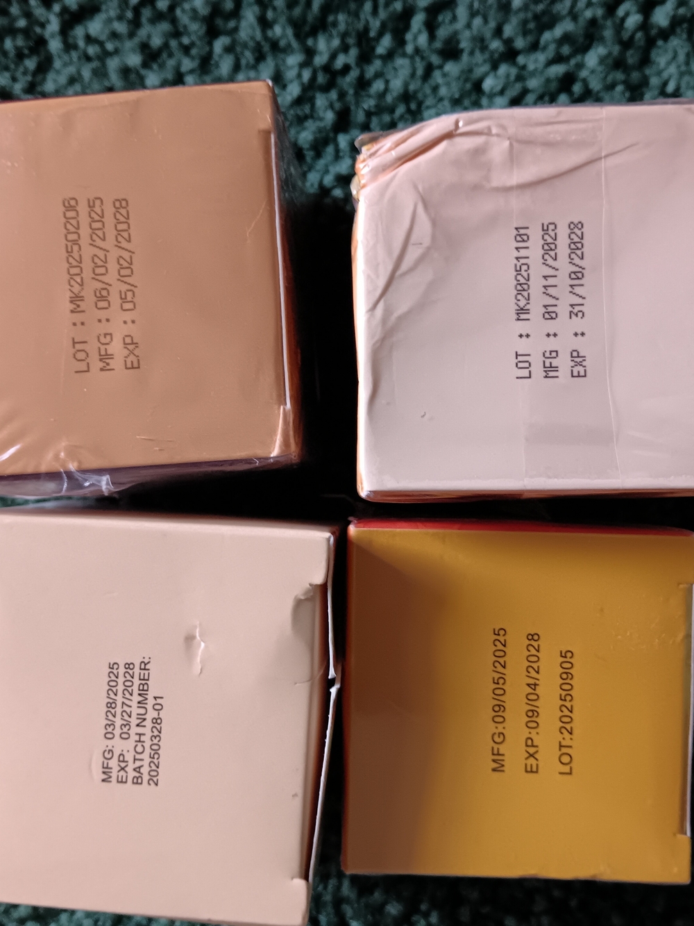 Bee Venom Pain-Relief Cream Collection -4pk. - Picture 2 of 2